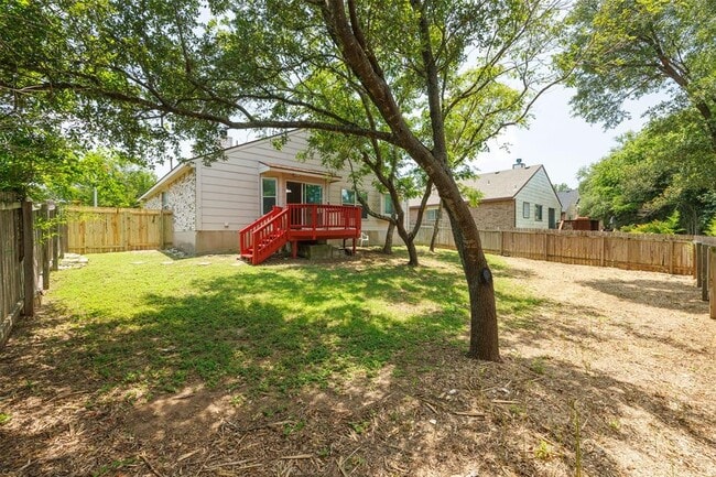 Building Photo - 16702 Shipshaw River Dr