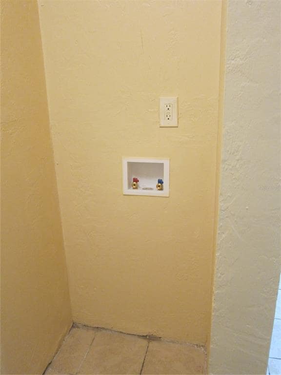 Building Photo - 2535 NW 62 Pl