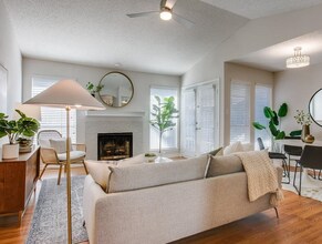 Building Photo - 4067 Beltway-2504