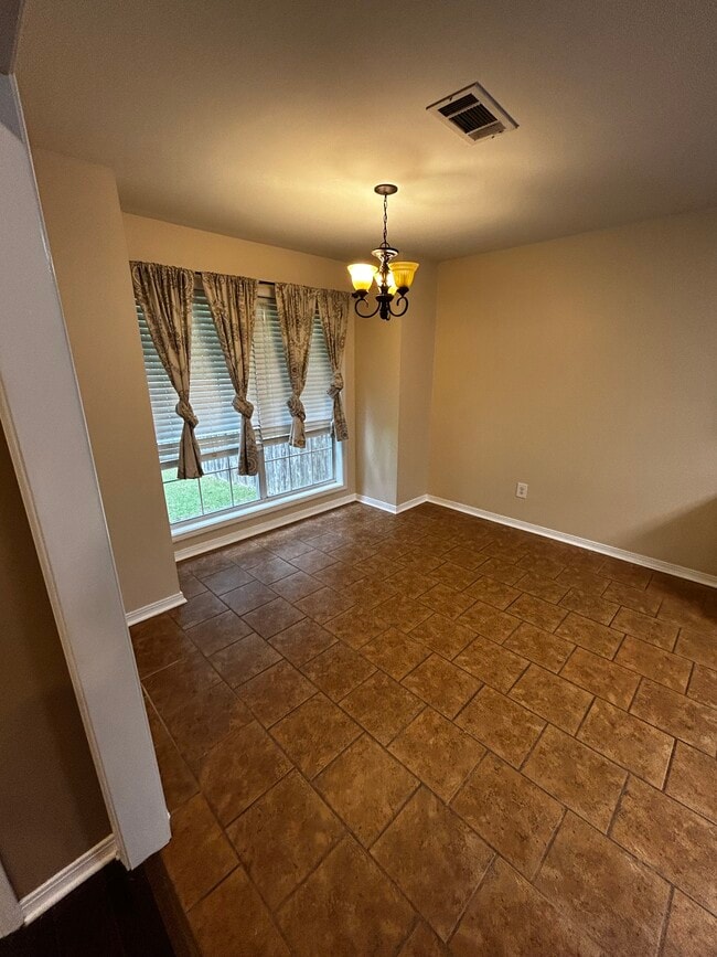 Building Photo - 110 Mohawk Cir