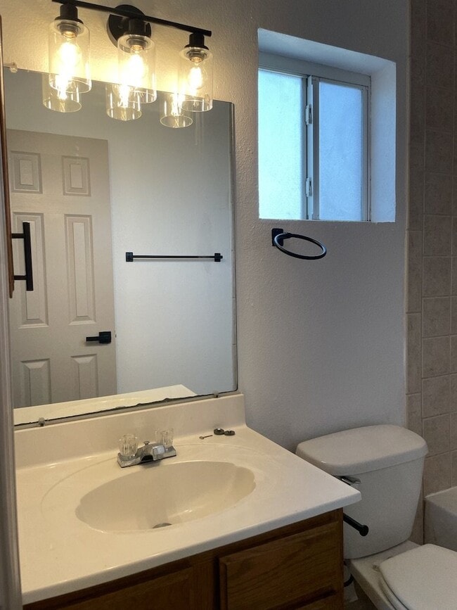 Building Photo - 12325 Tierra Arena Dr