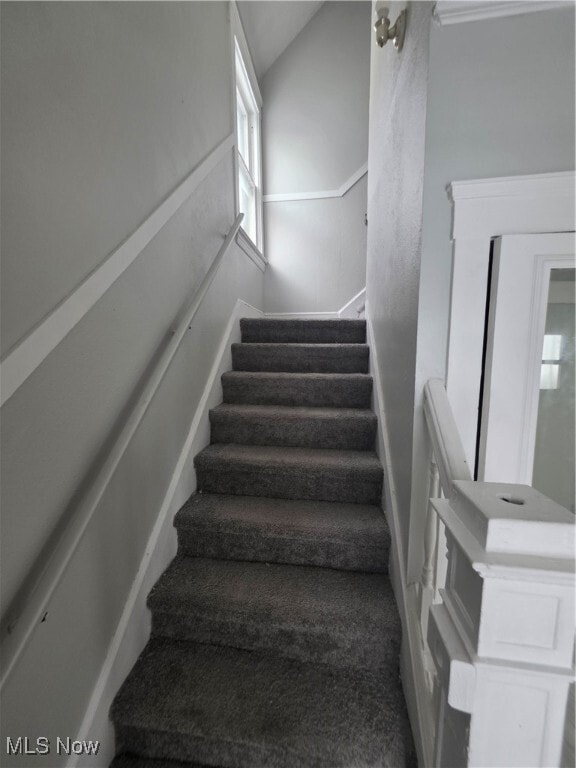 Building Photo - 9825 Macon Ave