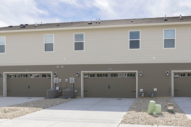 Building Photo - 17290 Wellburn Dr
