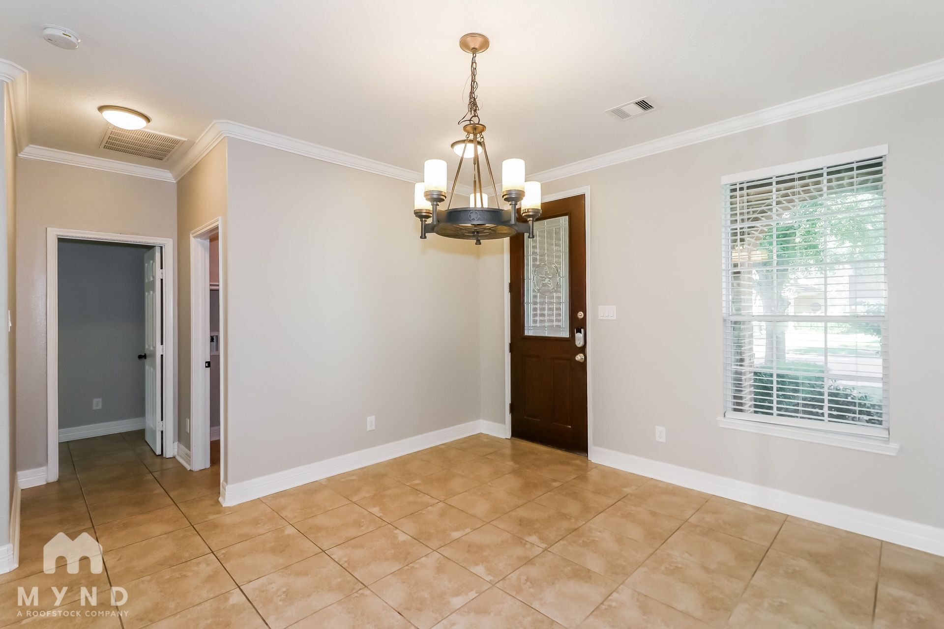 Building Photo - 11018 Tipton Oaks Dr