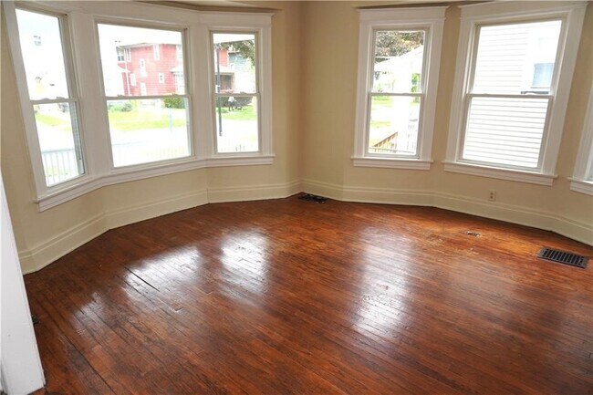 Building Photo - 244 Post Ave