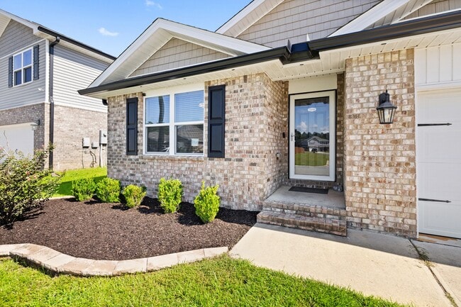 Building Photo - 1016 Limpkin St