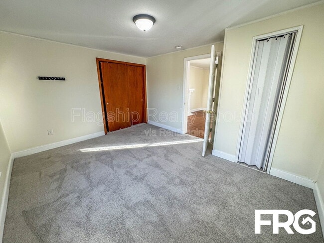 Building Photo - 914 Seaboard St