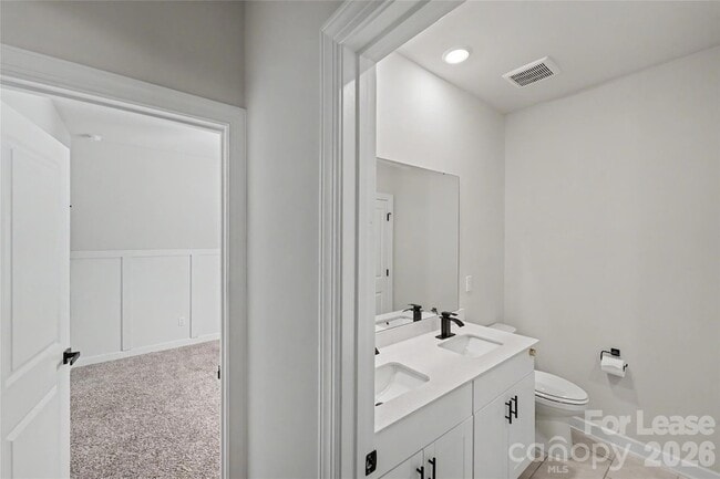 Building Photo - 4513 Duplin Dr