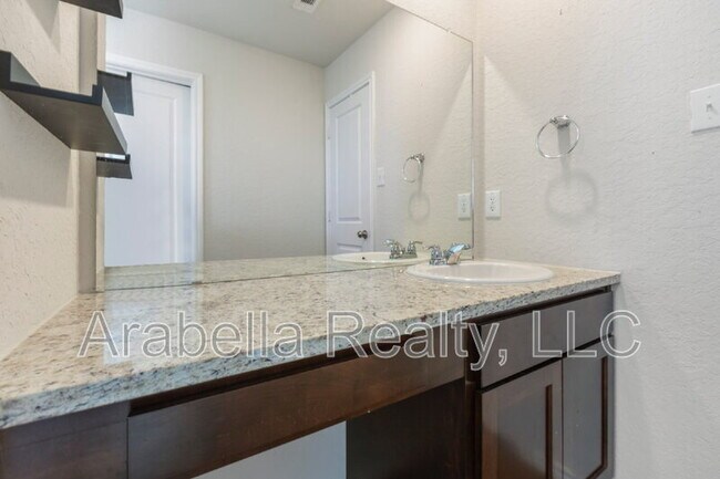 Building Photo - 831 Cozumel Emerald