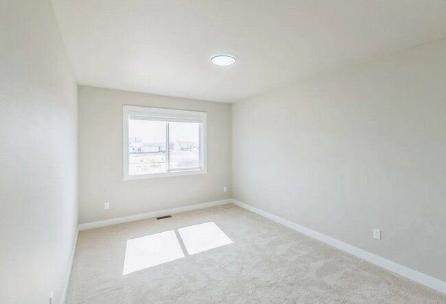 Building Photo - 14405 Springbrook Trl