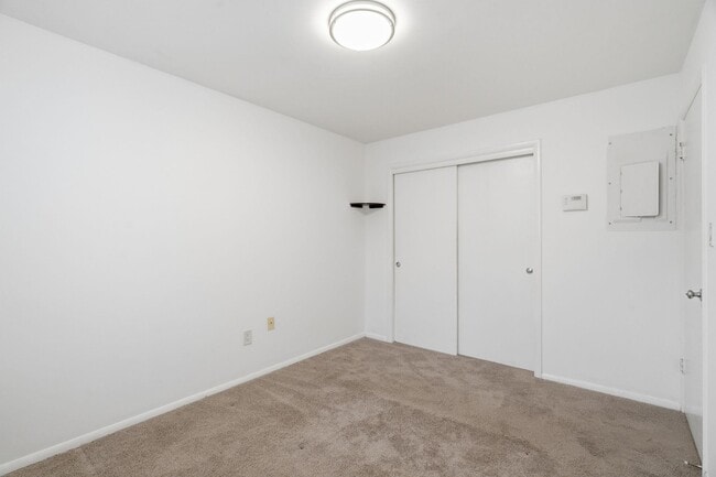 Building Photo - 41 Coriander Way