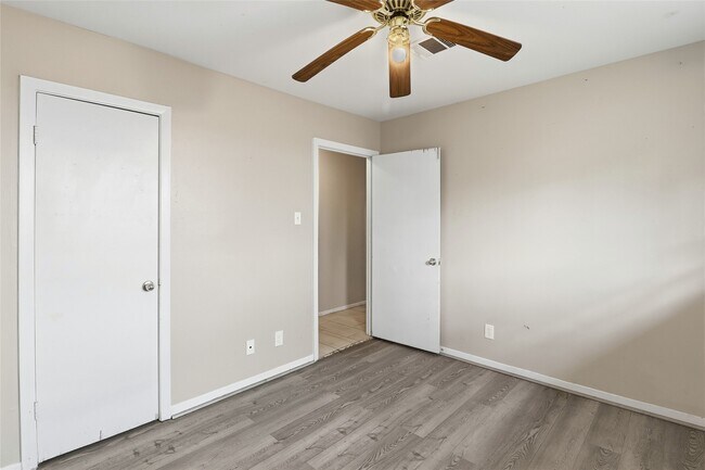 Building Photo - 6226 Antha St