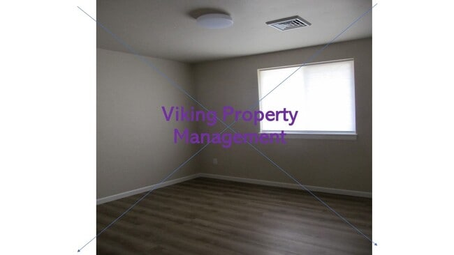 Building Photo - 1370 NW Breann Loop