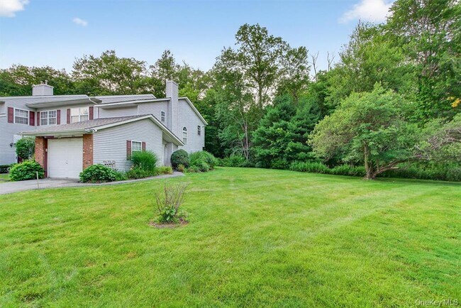 Building Photo - 226 Eagleton Dr