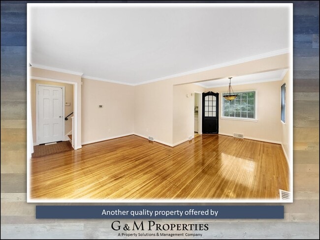 Building Photo - 3-Bedroom Single-Family - Walk to Strong/UofR!