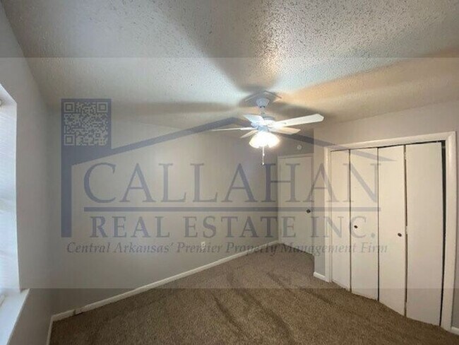 Building Photo - Twin Lakes 3 Bedroom Home