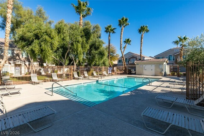 Building Photo - 6568 Strolling Plains Ln