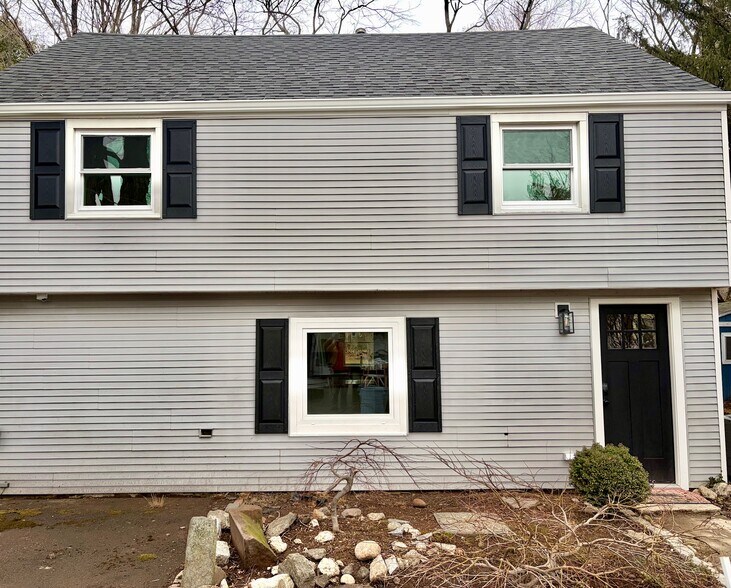 Building Photo - 46 High St