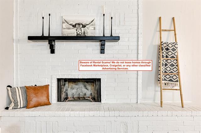 Building Photo - 320 Gardenia Ct