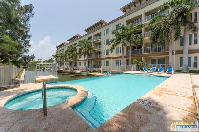 Building Photo - 5909 Padre Blvd