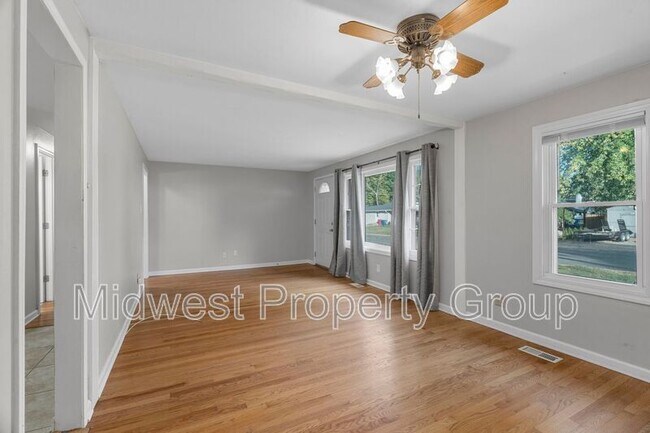 Building Photo - 845 Boone St