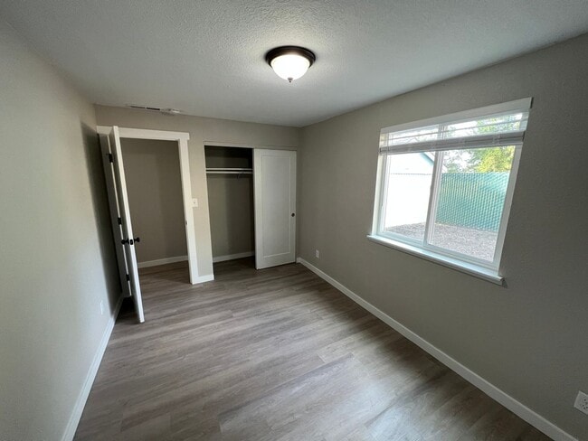 Building Photo - Non-Refundable & Security Deposit Total: $1800.00