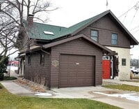 Building Photo - 206 W Clinton St