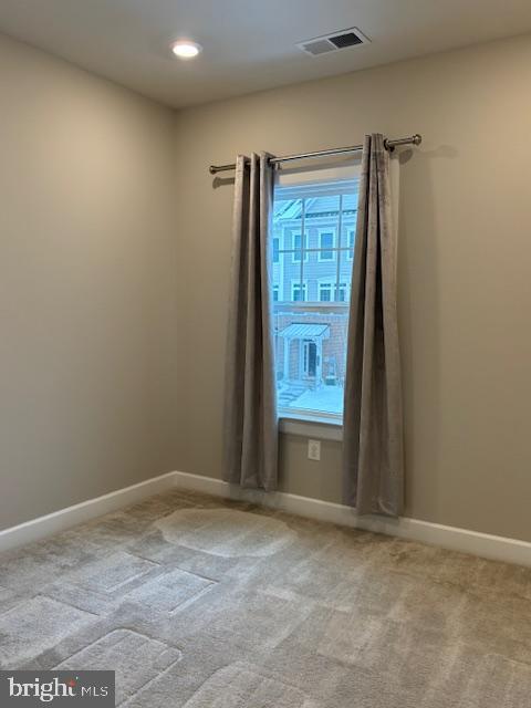 Building Photo - 503 Cliff Ln