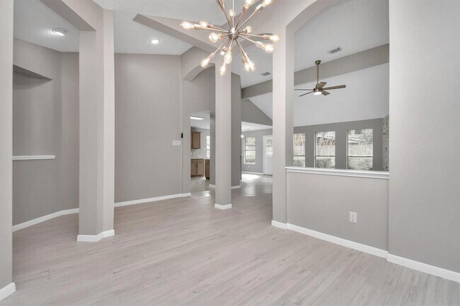 Building Photo - 4962 Sentry Woods Ln