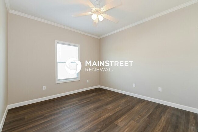 Building Photo - 4 Bedroom Pet-Friendly Home in Lehigh Acres, FL with Main Street Renewal