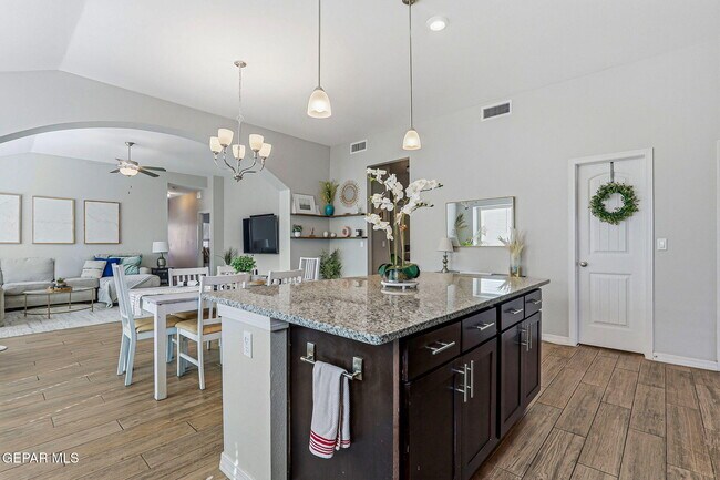 Building Photo - 261 Penbridge Pl