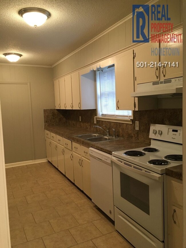 Building Photo - 2309 Ridge Park Dr