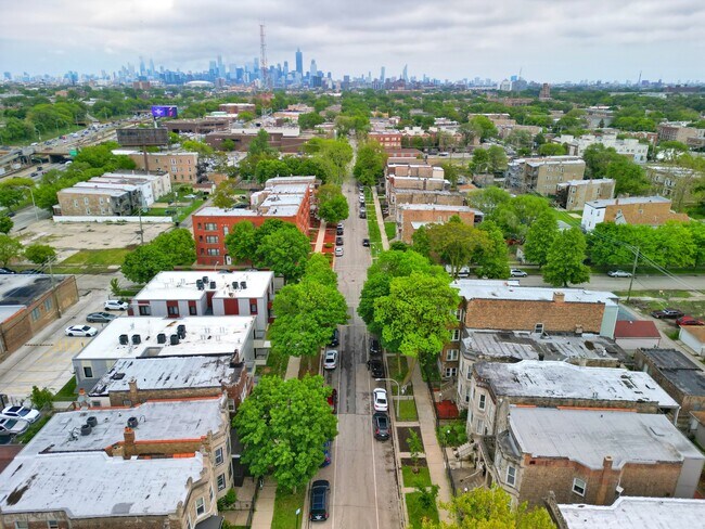 Building Photo - 3316 W Flournoy St