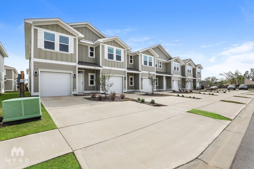 Building Photo - 1655 Caleigh Ct