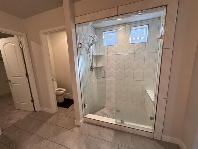 Building Photo - 121 N Independence Way