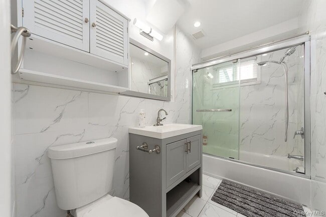 Building Photo - 44 Lincoln St