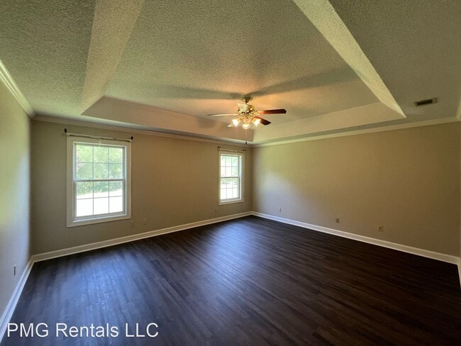 Building Photo - 4 br, 2 bath House - 1001 Chase Ct