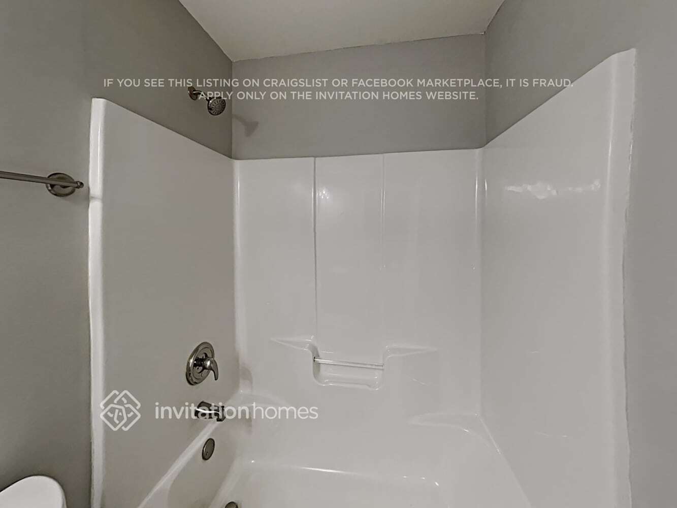 Building Photo - 5501 Orchard Pond Dr