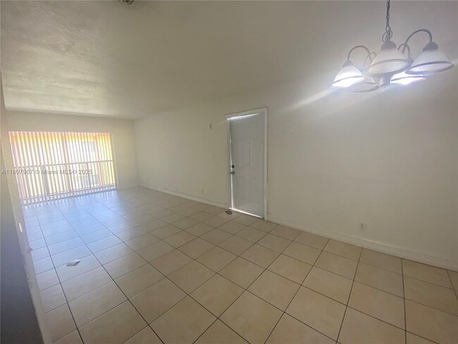 Building Photo - 2840 NW 55th Ave