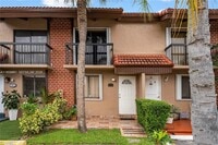 Building Photo - 1927 SW 107th Ave