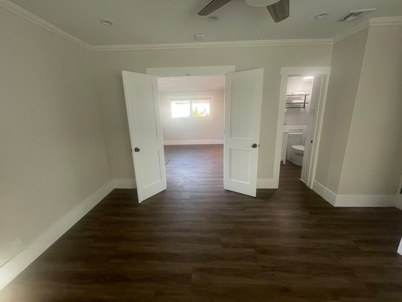 Master Bedroom - 3809 Brunswick Ave