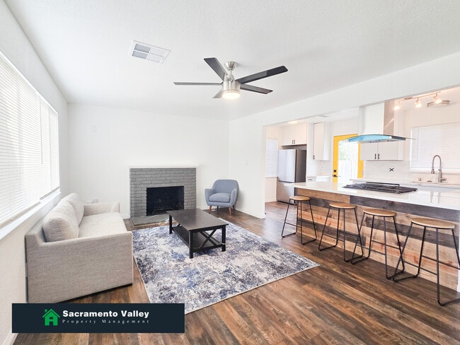 Building Photo - 7625 Lytle St