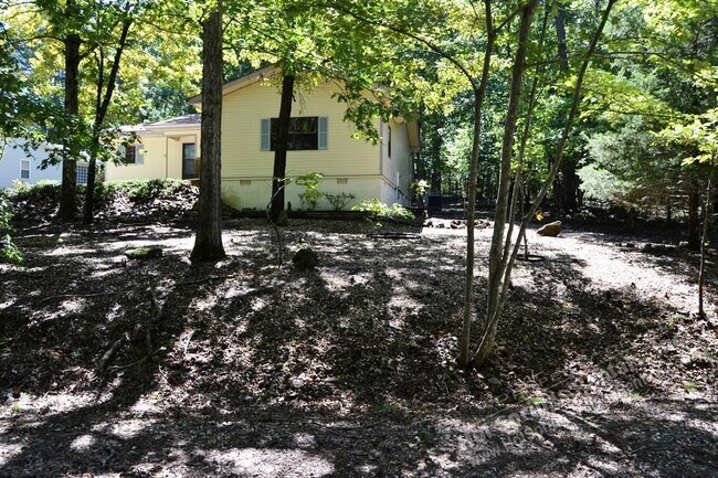 Building Photo - 6 Vilaseca Ln