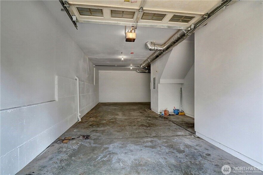 Building Photo - 2115 201st Pl SE