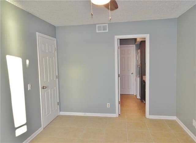 Building Photo - 1580 Harbor Dr