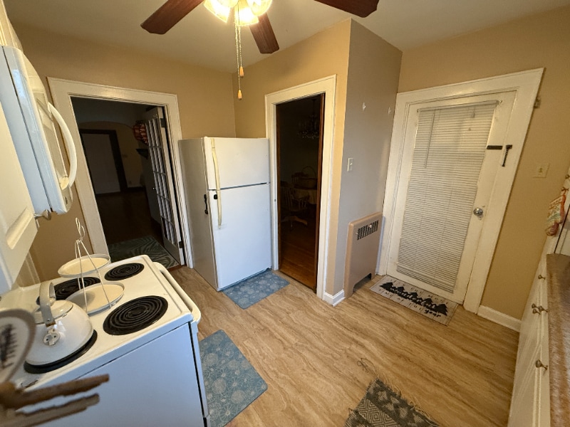 Building Photo - 639 Mulberry Ave