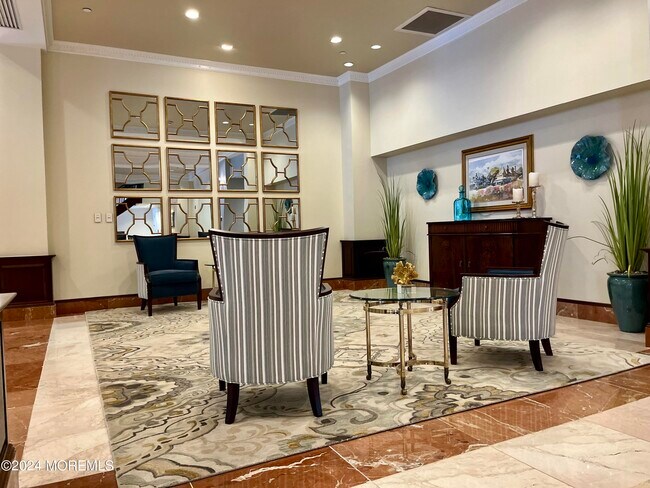 Building Photo - 700 Ocean Ave N