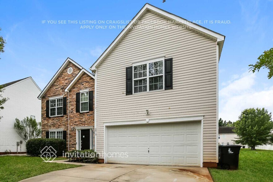 Building Photo - 2013 Kingstree Dr