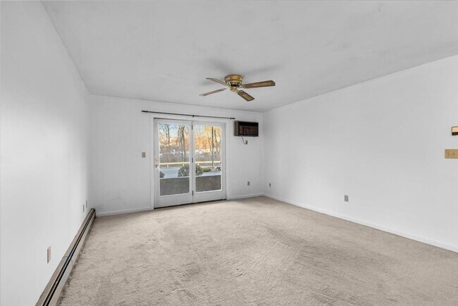 Building Photo - 610 S Franklin St