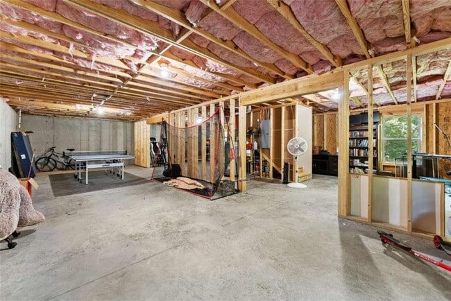 Building Photo - 309 Fowler Creek Dr